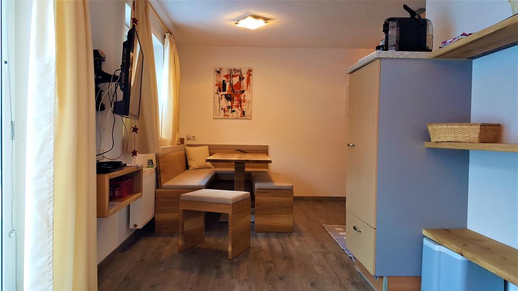 Ferienhaus Gundi Pettneu am Arlberg Exteriör bild