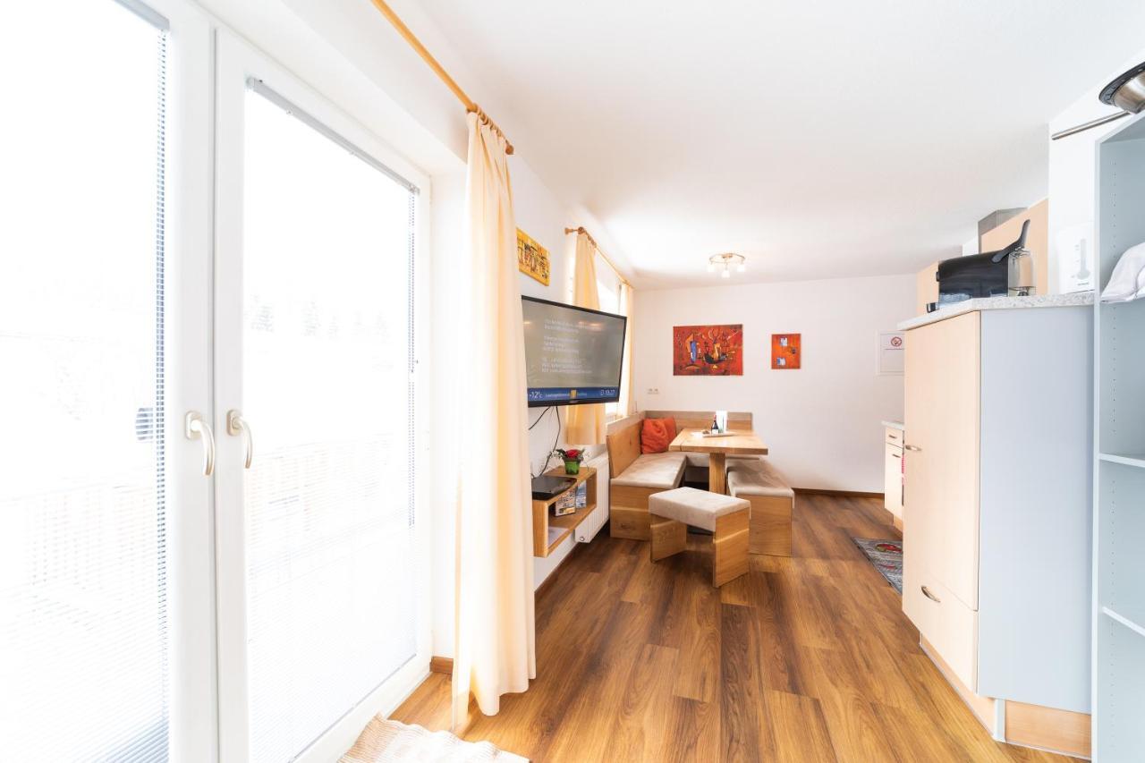 Ferienhaus Gundi Pettneu am Arlberg Exteriör bild